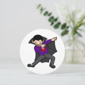 Invitation halloween dabbing dracula vampire (Debout devant)