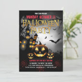 Invitation Halloween de la maison Spooktacular Dark (Debout devant)