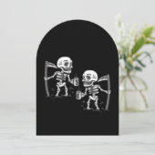 Invitation halloween effrayant morceau de squelette (Debout devant)