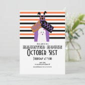 Invitation Halloween Haunween House Ghost sorch Party (Debout devant)