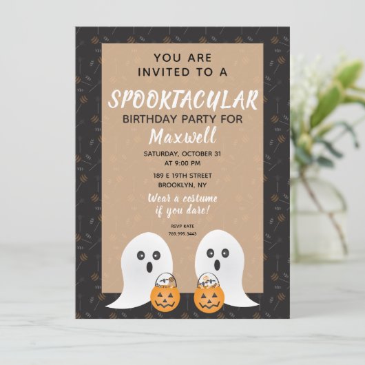 Invitation Halloween Spooktacular Anniversaire mignon Fantôme (Debout devant)