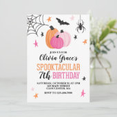 Invitation Halloween Spooktacular Girl Anniversaire Citrouill (Debout devant)