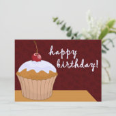 Invitation heureux anniversaire : cupcake géant : (Debout devant)