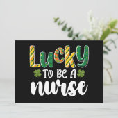 Invitation Heureux d'être infirmière St Patrick's Day (Debout devant)