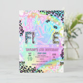 Invitation High Five Rainbow Leopard Print 5th Birthday Party (Debout devant)