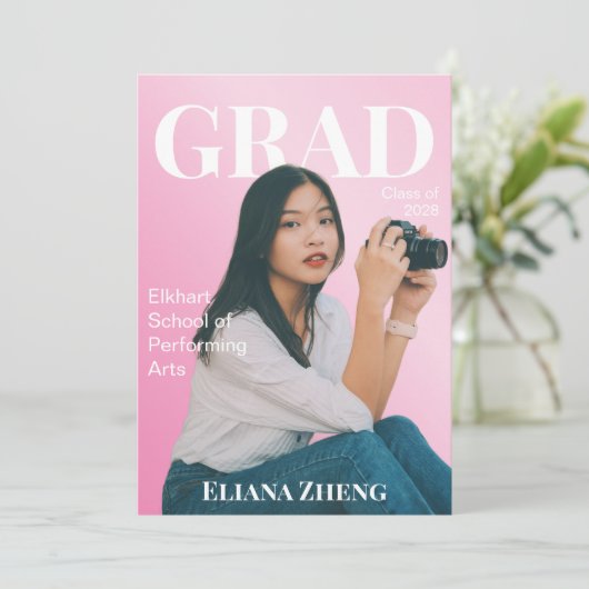 Invitation High School Magazine Style Graduation Announcement (Debout devant)