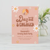 Invitation HIPPIE DAZE Dazed & Engagé Bachelorette Party (Debout devant)