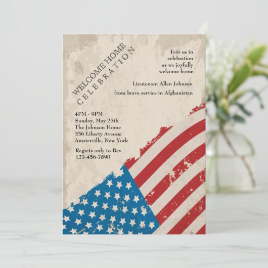 Invitation historique de drapeau (Debout devant)