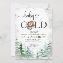 Hiver Il fait froid à l'extérieur de la forêt Baby