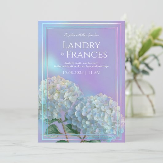 Invitation Holographic Linear Lavender Hydrangea Wedding (Debout devant)