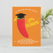 Invitation Hot Chili Pepper Graduation Party Red (Debout devant)