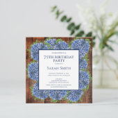 Invitation Hydrangeas Bleus Bois Anniversaire 75 Ans Fête Rus (Debout devant)
