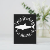 Invitation I Just Freaking Love Sharks (Debout devant)