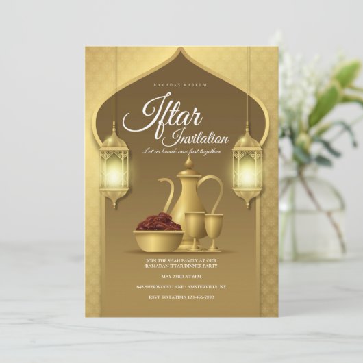 Invitation Iftar (Debout devant)