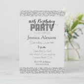 Invitation Impression léopard gris 16e anniversaire (Debout devant)