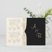 Invitation IMPRIMÉE RIBBON Ivory Black Monogramme de mariage  (Debout devant)