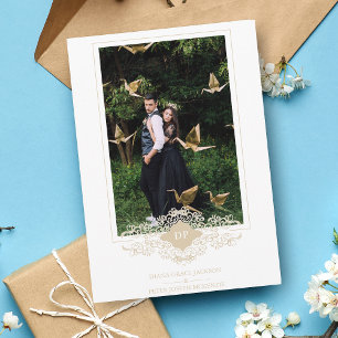 Invitation Initiales dorées florissantes blanches sophistiqué