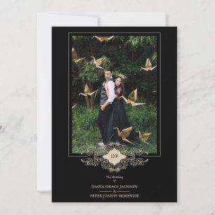 Invitation Initiales en dentelle d'or à la floraison noire ma
