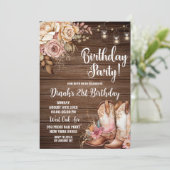 Invitation Invi d'anniversaire de cowgirl rustique du sud-oue (Debout devant)
