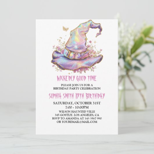 Invitation Iridescent Witch Hat Wickedly Good Time Birthday  (Debout devant)