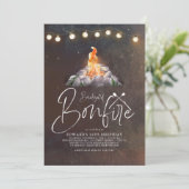 Invitation Jardin Bonfire fête d'anniversaire Modern Elegant (Debout devant)