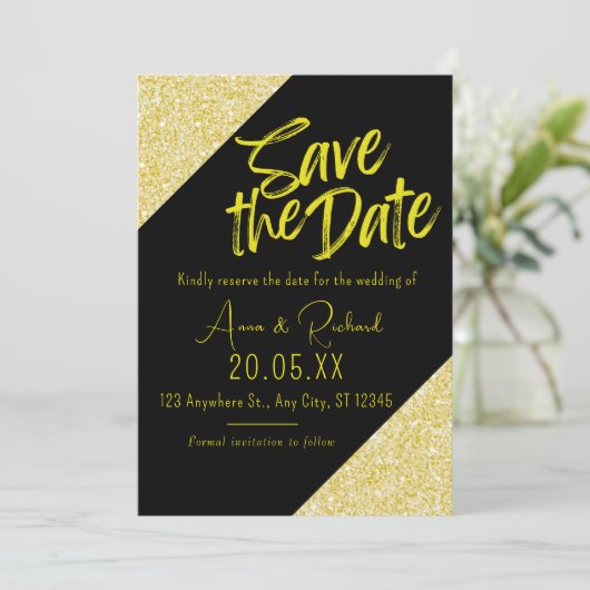 Invitation Jaune or parties scintillant script noir enregistr (Debout devant)