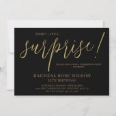 Invitation Jeu d'Anniversaire Noir moderne Script Surprise (Devant)