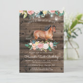 Invitation Joli cheval et fleurs sur le bois rustique Anniver (Debout devant)