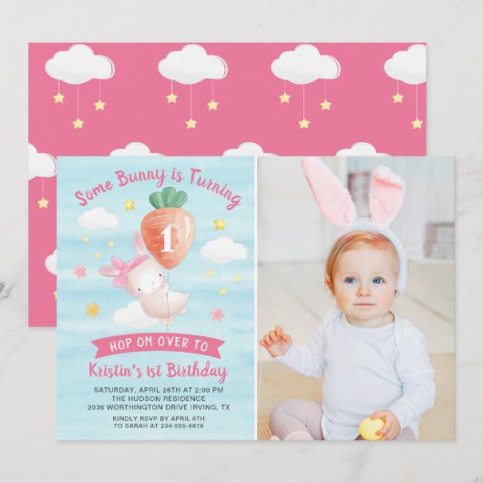 Invitation Joli lapin rose avec carotte Photo Anniversaire (Devant / Derrière)