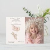 Invitation Joli lapin rose pâle Pâques (Debout devant)