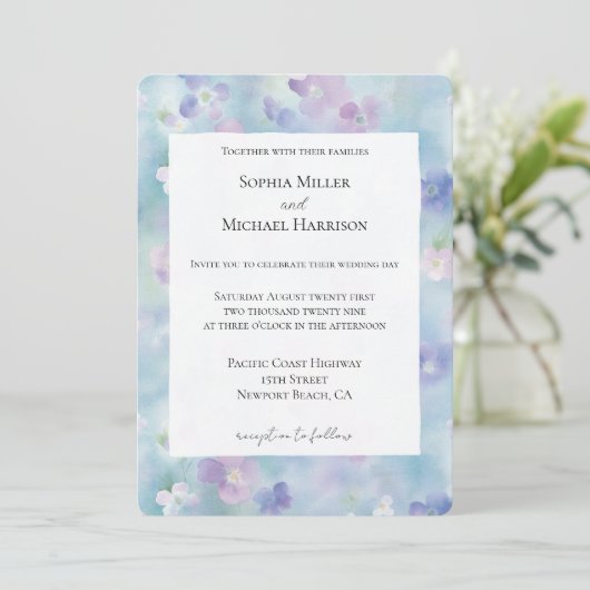 Invitation Joli Mariage de fleurs blanches violettes (Debout devant)