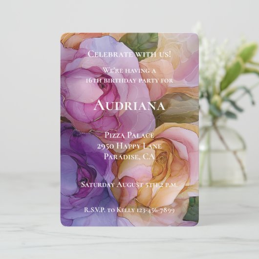 Invitation Joli violet rose or fleuri 16e anniversaire (Debout devant)