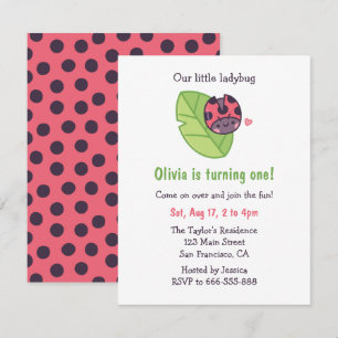 Invitation Jolie coccinelle sur un doodle de feuille pour l'a