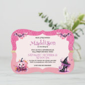 Invitation Jolie fête d'anniversaire de sorcière Halloween (Debout devant)