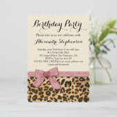 Invitation Jolie Fille Leopard Rose Bow fête d'anniversaire (Debout devant)