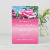 Invitation Jolie rose rose fleur jour de la Saint-Valentin fê (Debout devant)