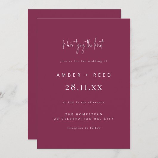 Invitation Jouer le noeud Mariage Burgundy Script (Devant / Derrière)