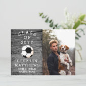 Invitation Joueur de soccer Rustic Photo Graduation (Debout devant)