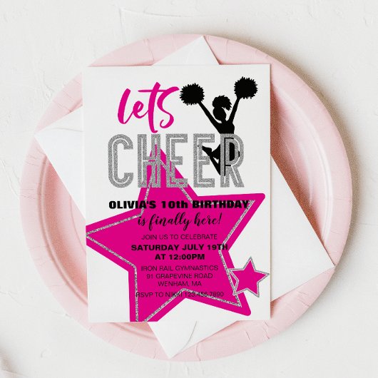 Invitation Jour d'anniversaire de la Cheerleader rose argent 