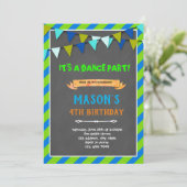 Invitation Jour d'anniversaire de la cime verte et de la mari (Debout devant)