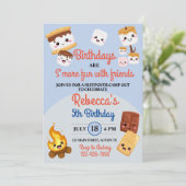 Invitation Joyeuse fête d'anniversaire avec des S'mores en ca (Debout devant)