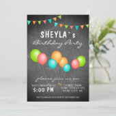 Invitation Joyeuse fête d'anniversaire avec tableau noir et b (Debout devant)
