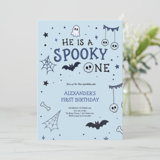 Invitation Joyeuse fête d'anniversaire Halloween avec un fant (Debout devant)