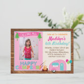Invitation Joyeux Camper Girl Photo Anniversaire (Debout devant)