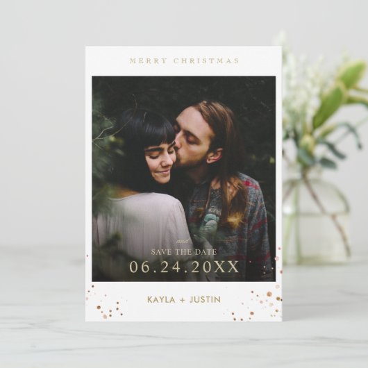 Invitation Joyeux Noël et Enregistrer la date (Debout devant)