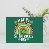Invitation Joyeux Saint Patrick's Day Shamrock arc-en-ciel (Debout devant)