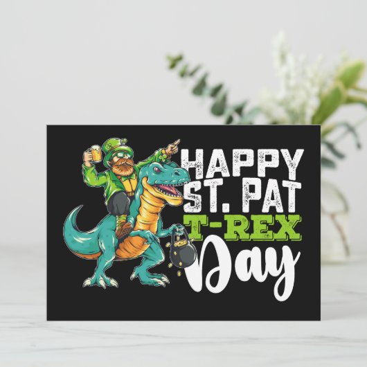 Invitation Joyeux St Patrick's Day Pat T Rex Dinosaur (Debout devant)