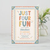 Invitation Just Four Fun Fête d'anniversaire garcon whimsique (Debout devant)
