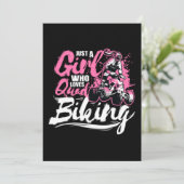 Invitation Juste Une Fille Qui Aime Le Quad Vélo (Debout devant)