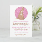 Invitation Kangaroo Baby Girl Douche Motif rose (Debout devant)